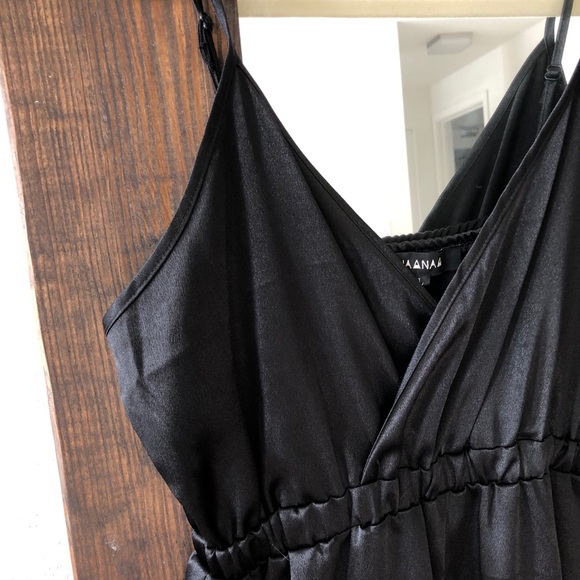 BRAND NEW Fashion Nova Silky Jumpsuit - Picture 2 of 4